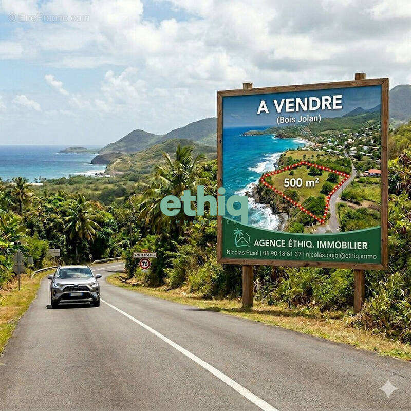 Terrain à SAINTE-ANNE