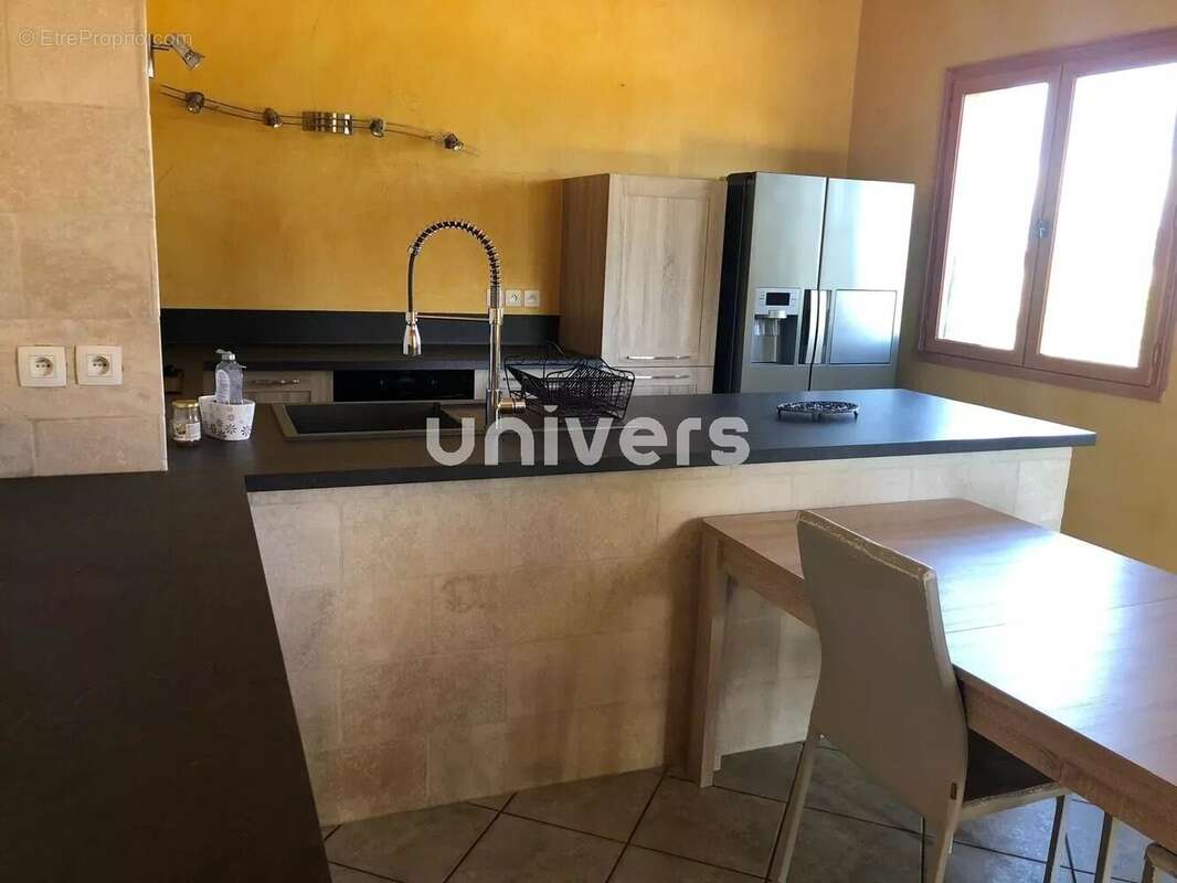 Maison à SAINT-PERAY