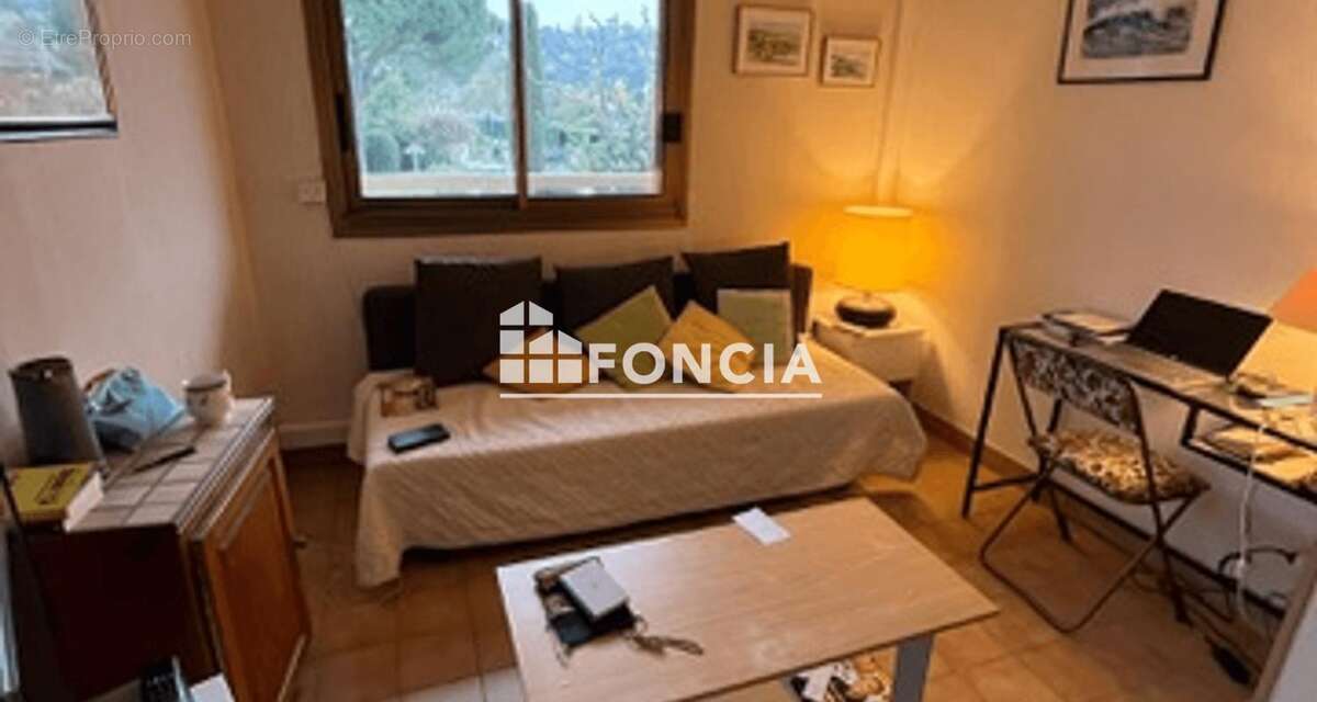 Appartement à MANDELIEU-LA-NAPOULE