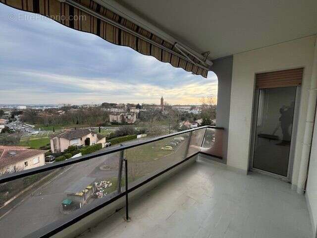 Appartement à COLOMIERS