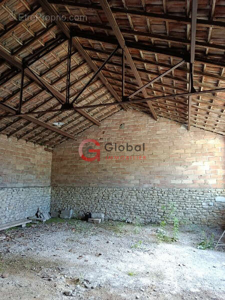 Saint‑Christol‑lès‑Alès   Ensemble immobilier à fort potentiel - photo 2