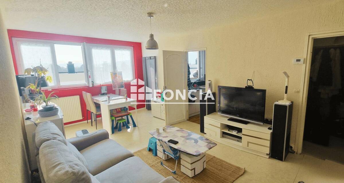 Appartement à CAUDEBEC-LES-ELBEUF