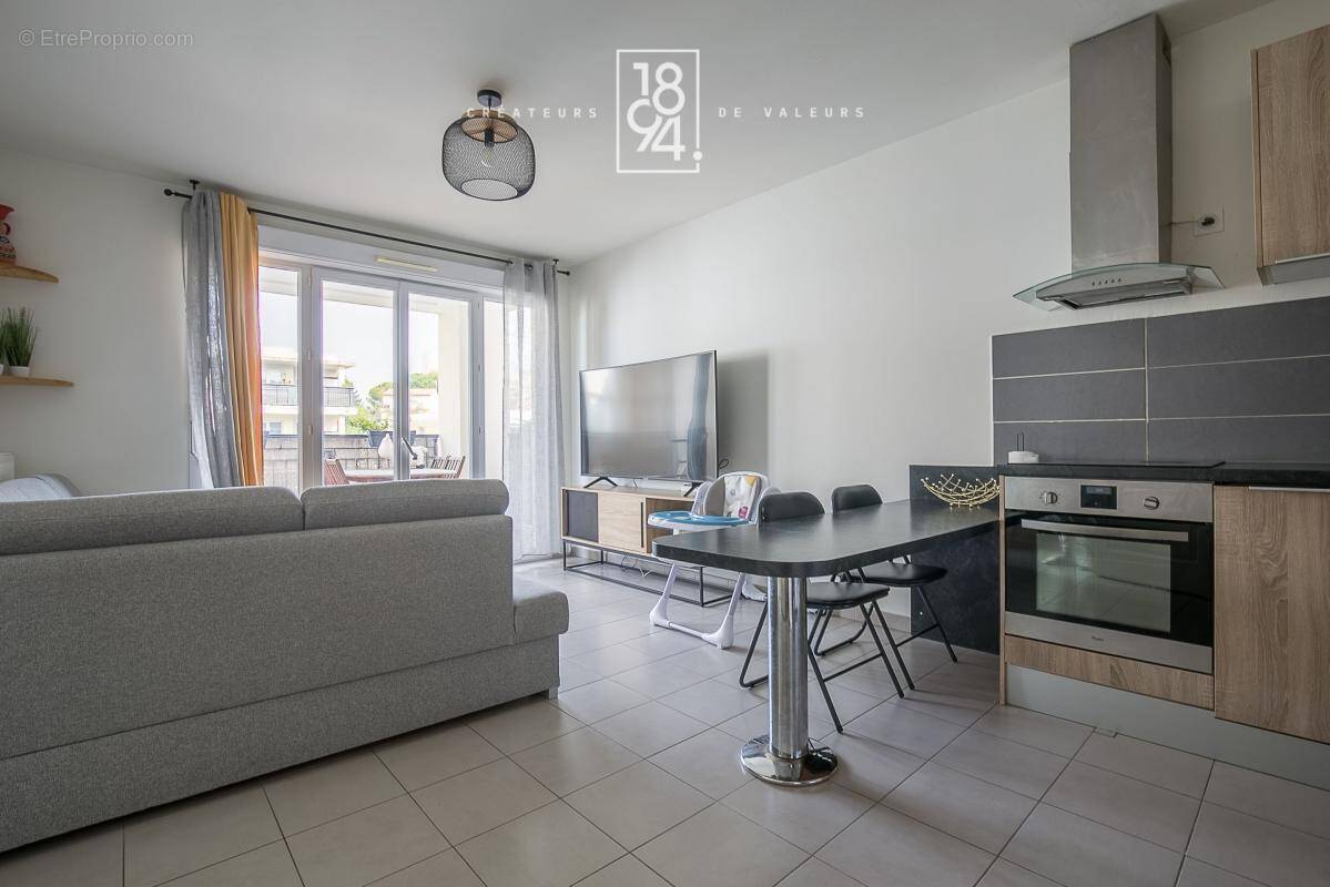 Appartement à MARSEILLE-13E