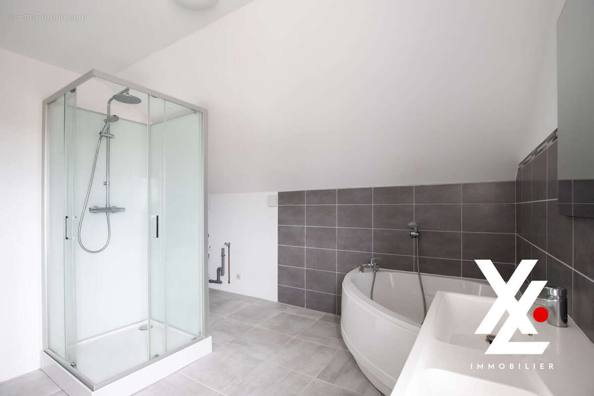 Maison à DAMELEVIERES