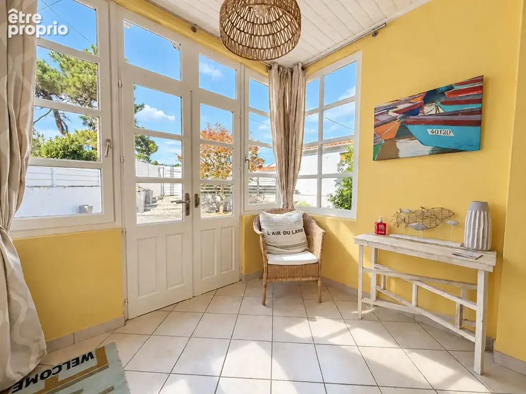 Maison de charme en centre-ville de la Tranche sur Mer - photo 4