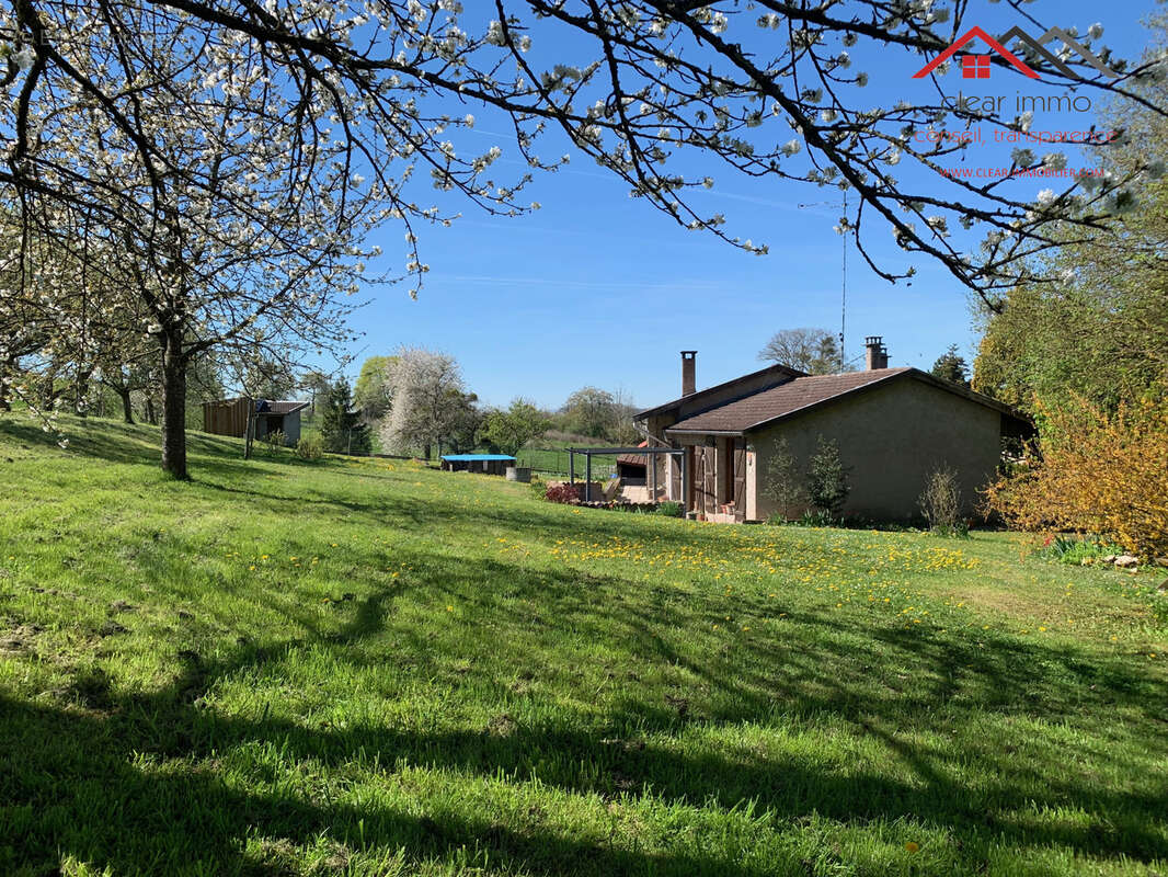Maison à FERRIERES
