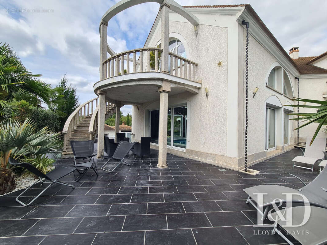 Maison à MORSANG-SUR-SEINE