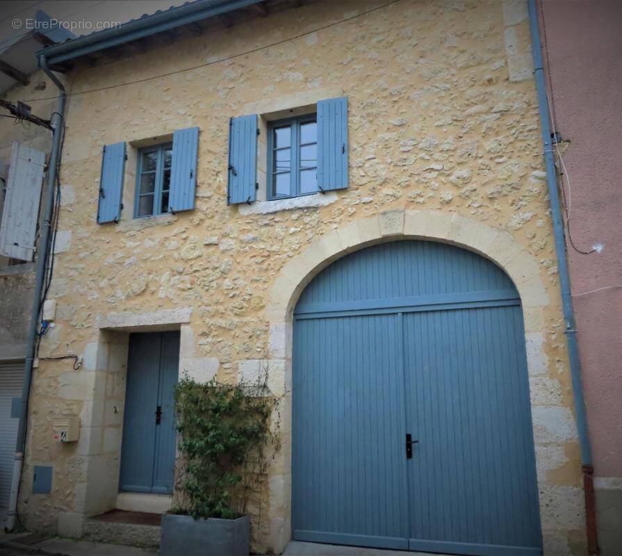 Maison à PODENSAC