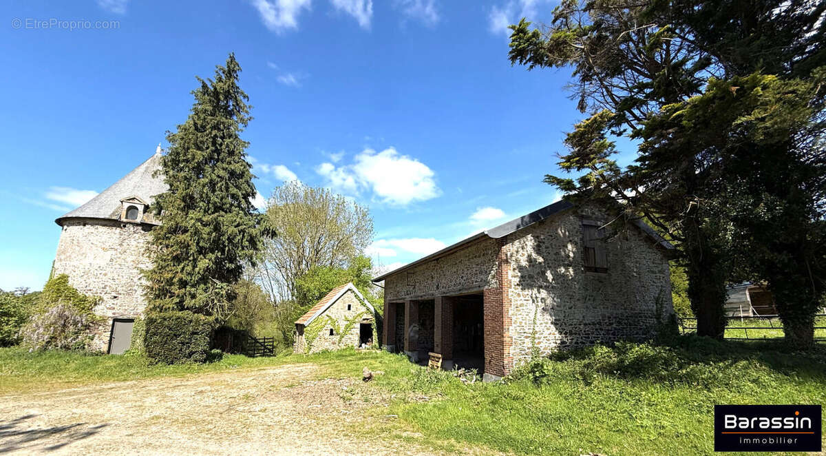 Maison à BRICQUEVILLE-LA-BLOUETTE