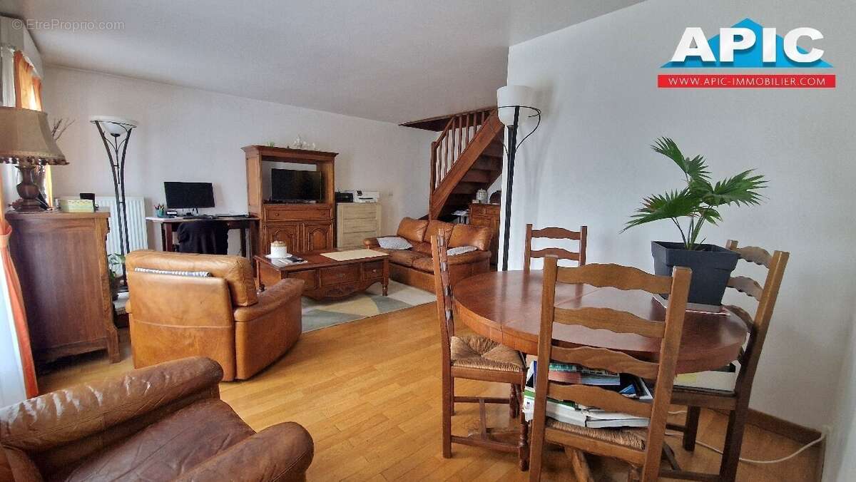 Appartement à SAINT-BRICE-SOUS-FORET