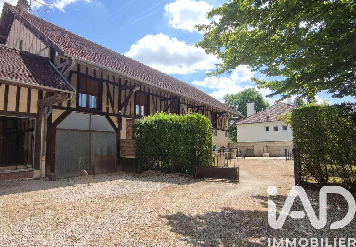 Photo 2 - Appartement à BAR-SUR-SEINE