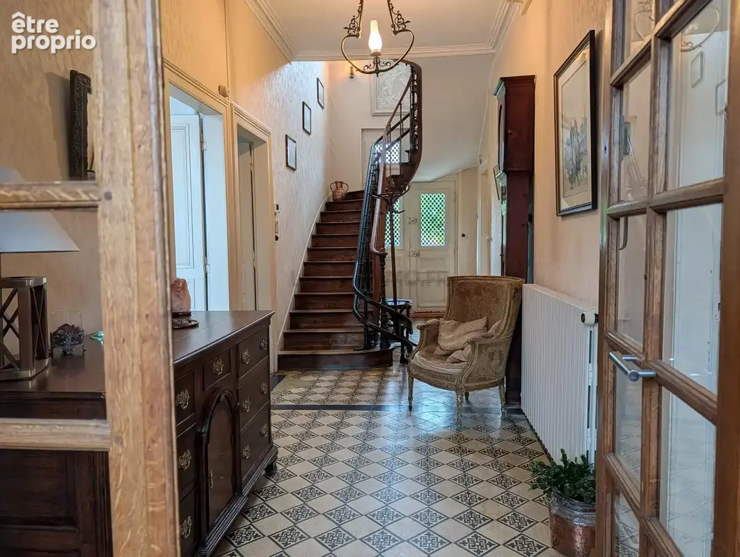 Maison de Maitre - ENVERMEU Centre Bourg - photo 3