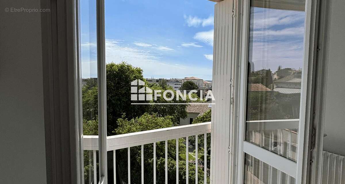 Appartement à NIMES