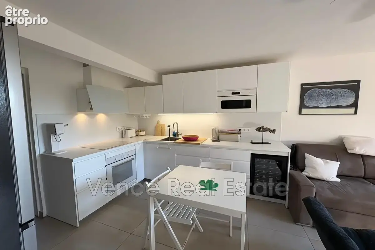 Appartement 3 pièces 45 m² à vendre à Nice (06000) - photo 3