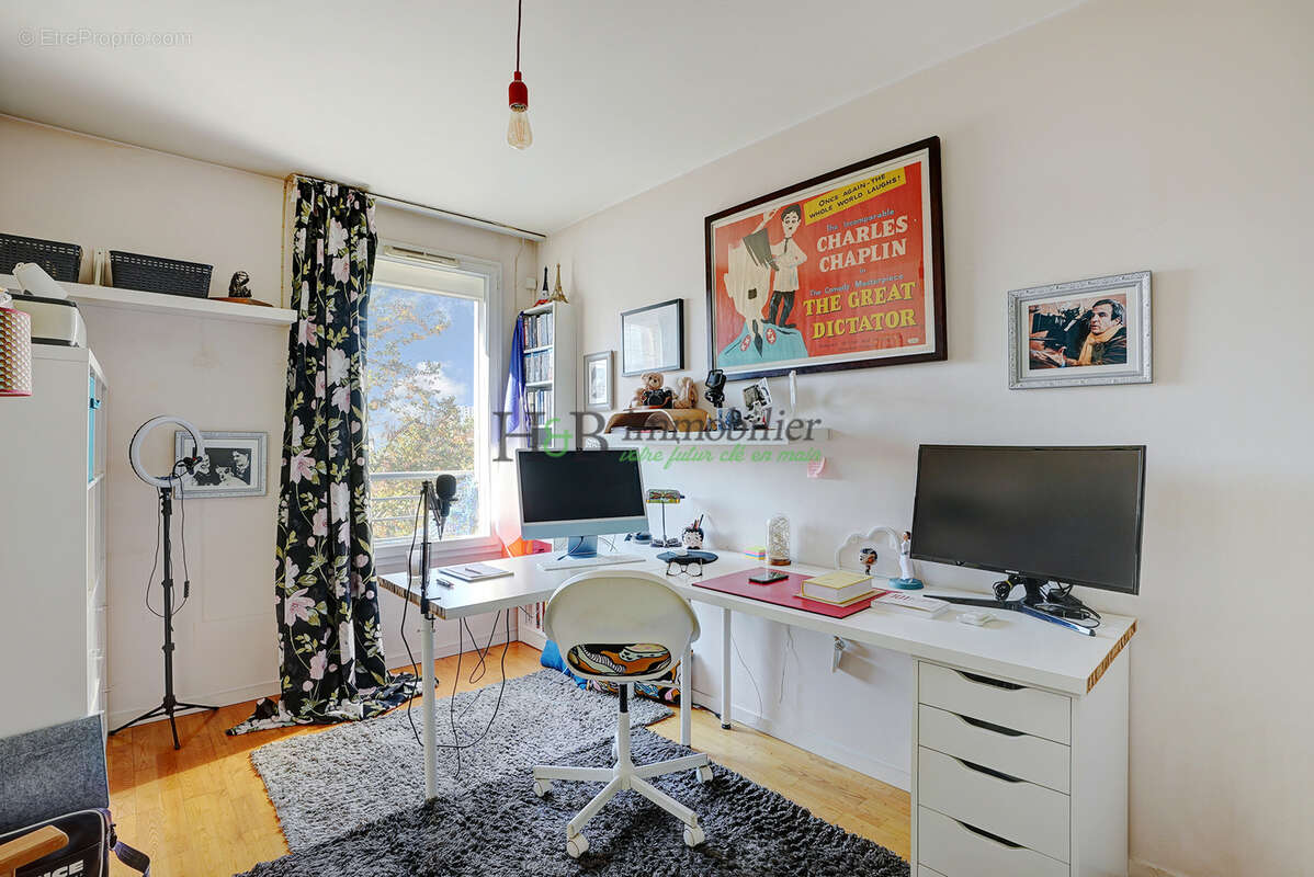 Appartement à AUBERVILLIERS