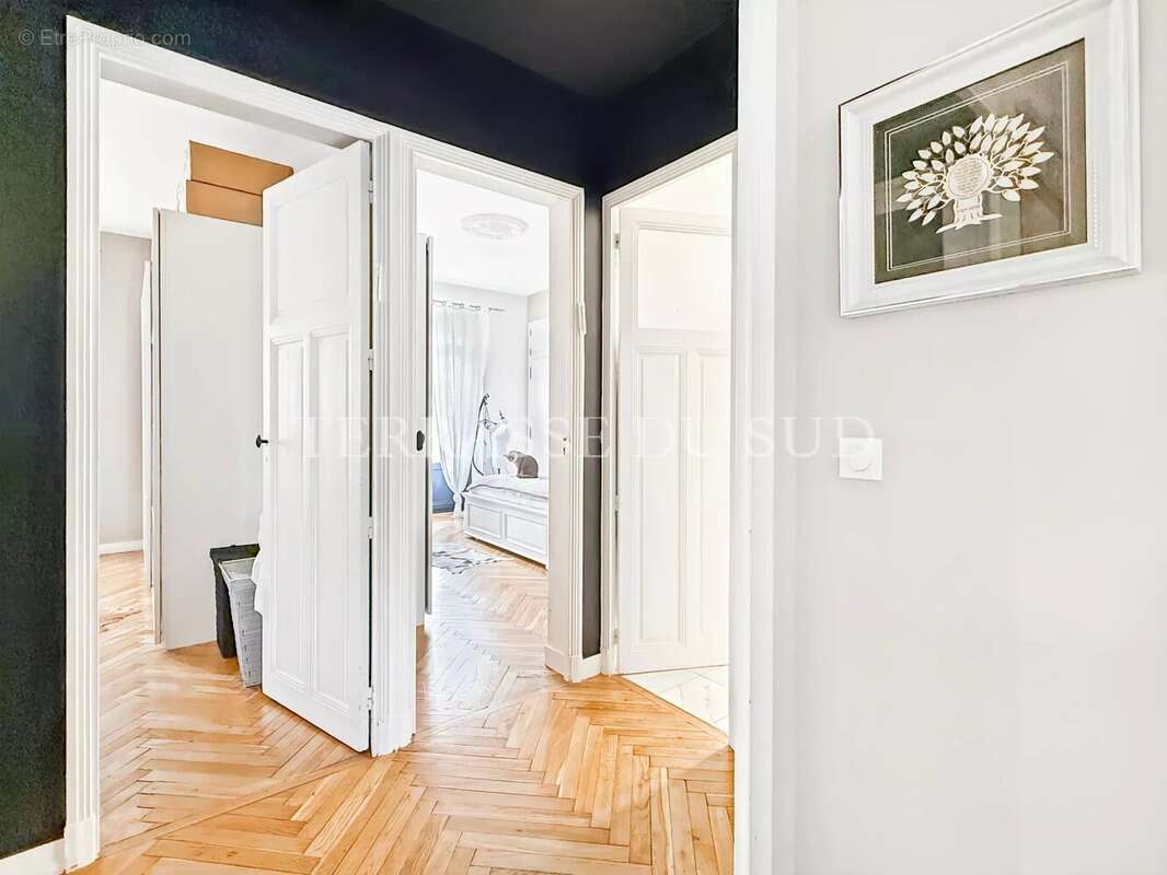 Appartement à MARSEILLE-8E