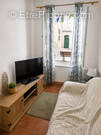 Appartement à VARAGES