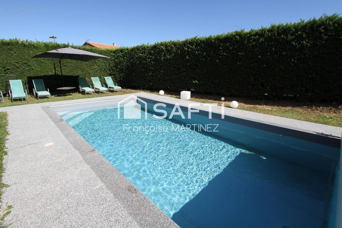 Photo 1 - Maison à SAINT-BONNET-DE-MURE