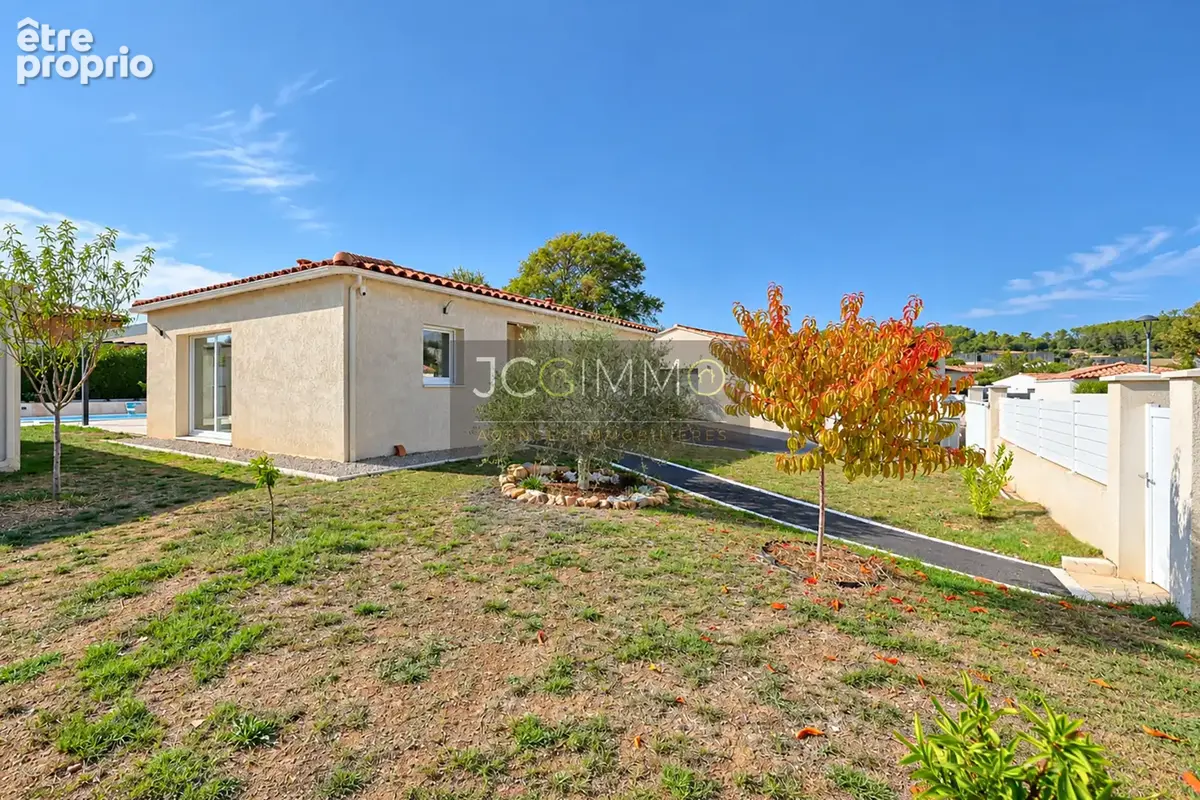 Villa T4 de 2022 avec garage, piscine et jardin - photo 3