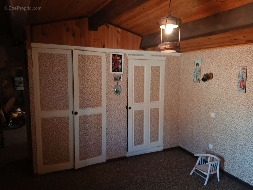 Maison à SAINTE-TULLE