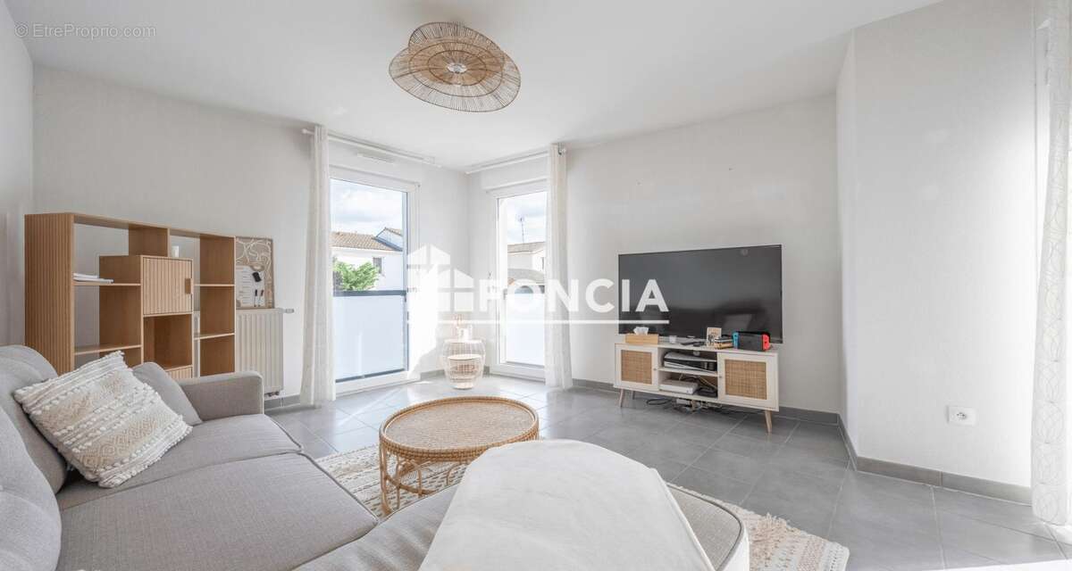 Appartement à ARTIGUES-PRES-BORDEAUX
