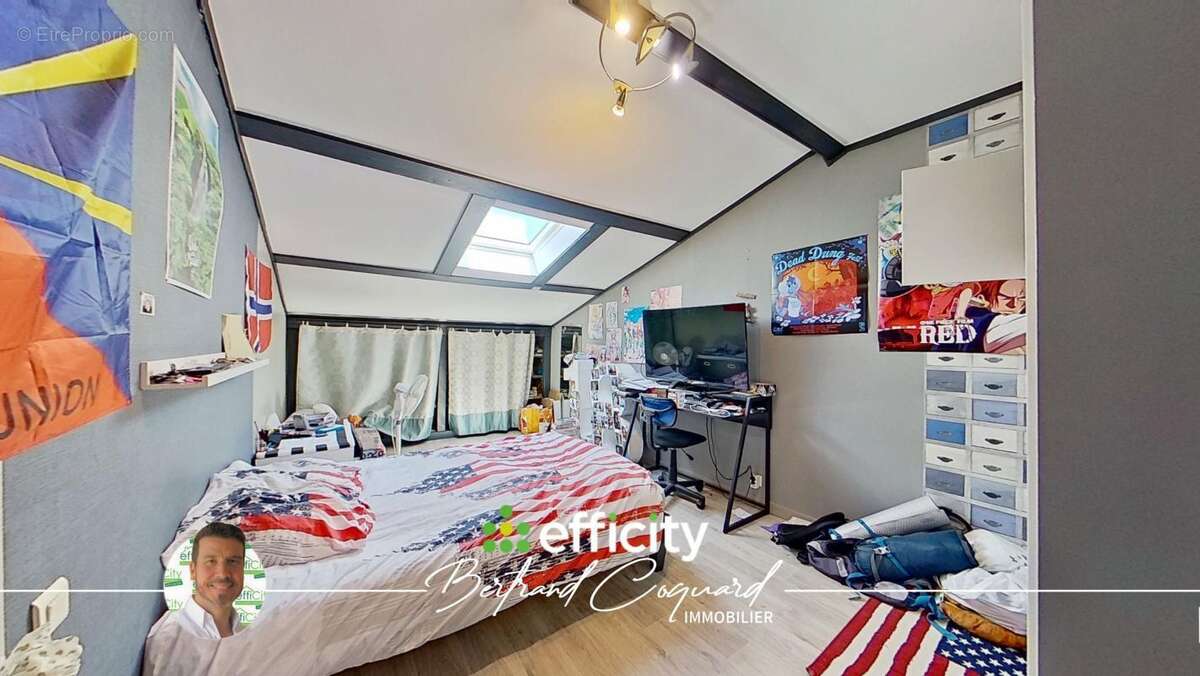 Maison 200 m² à Saint-Jodard  - photo 11