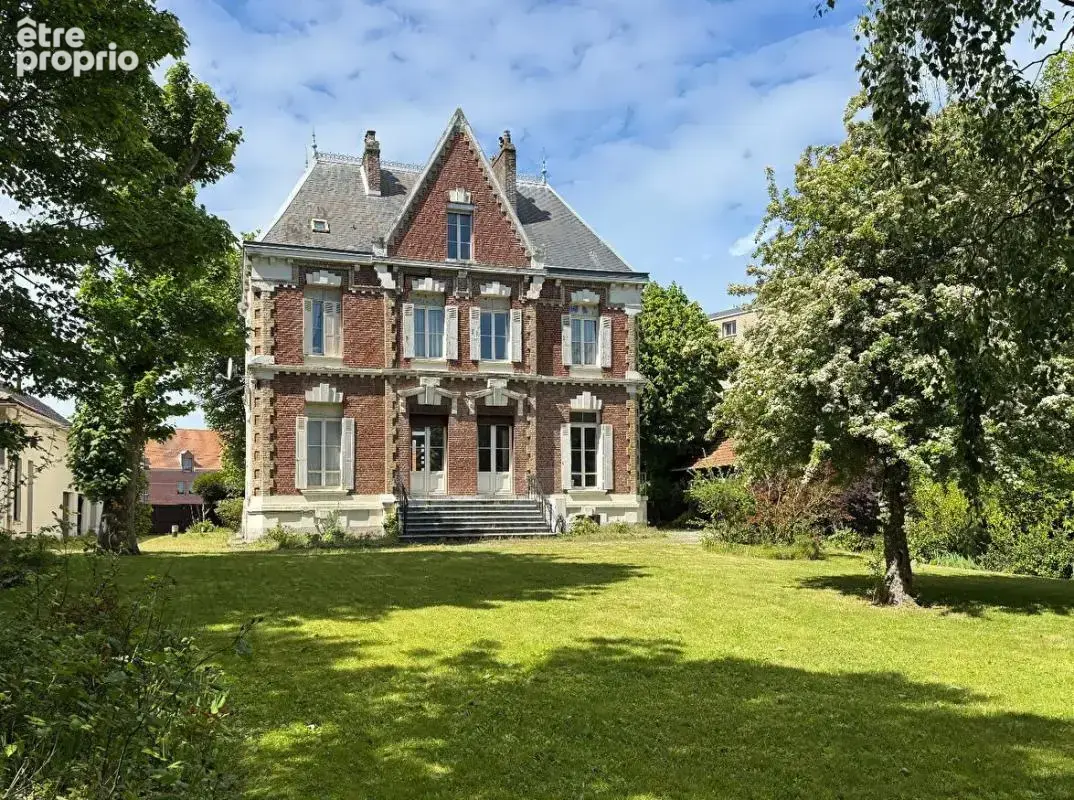 Maison de maître avec parc arboré - 12 pièces - Calais - photo 2