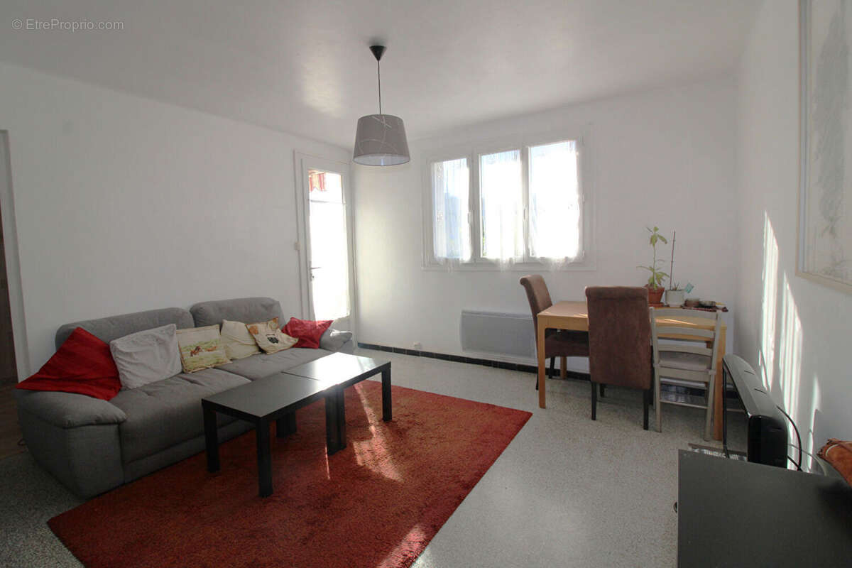 Appartement à LE PRADET