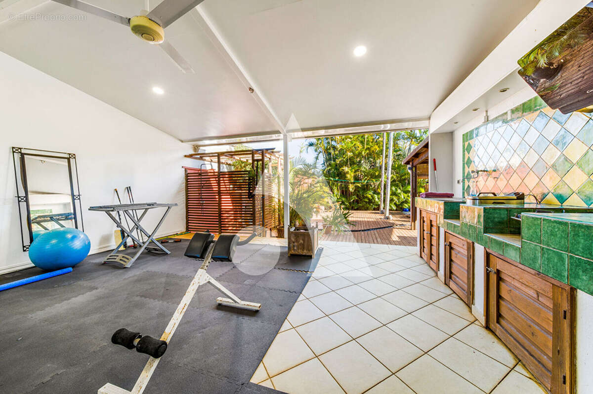 Bassin Plat Villa F5 de standing avec piscine - photo 13