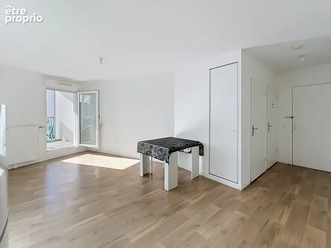 Appartement 2 pièces 43 m² à vendre à Villiers-Sur-Marne (94350) - photo 2