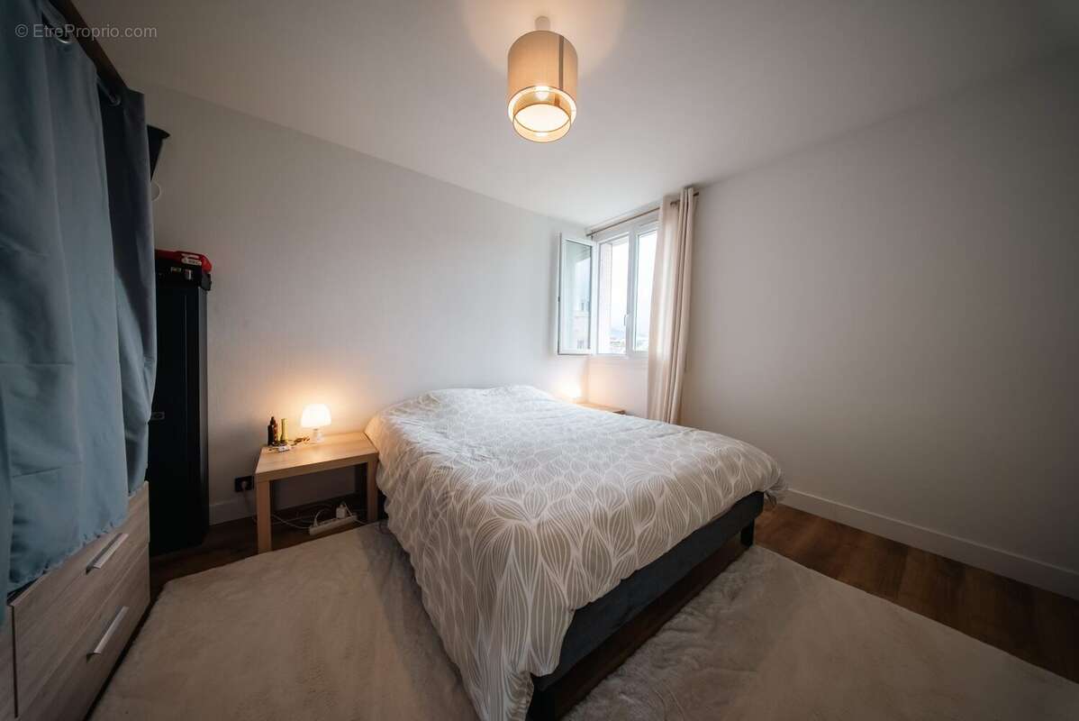 Appartement à AUBIERE