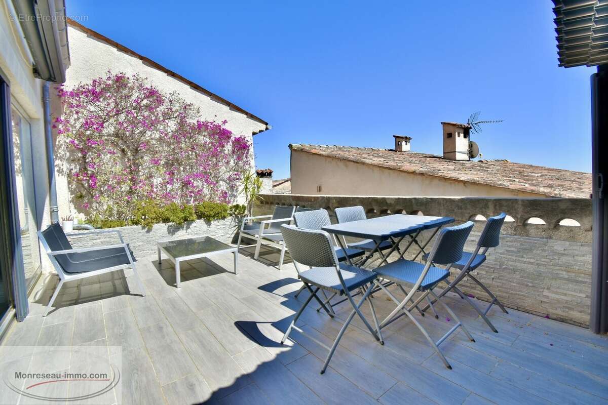 Maison 4 pièces 95 m² à vendre à Chateauneuf-Grasse (06740) - photo 7