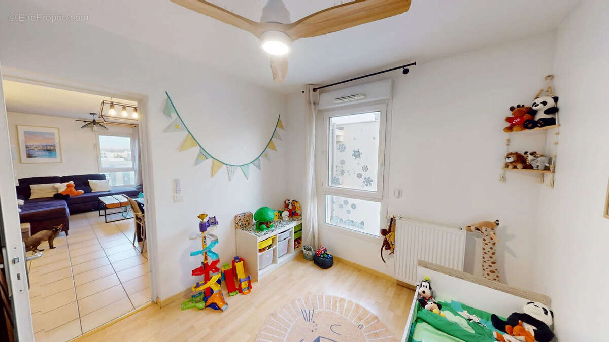 Appartement à SAINT-MARTIN-D'HERES