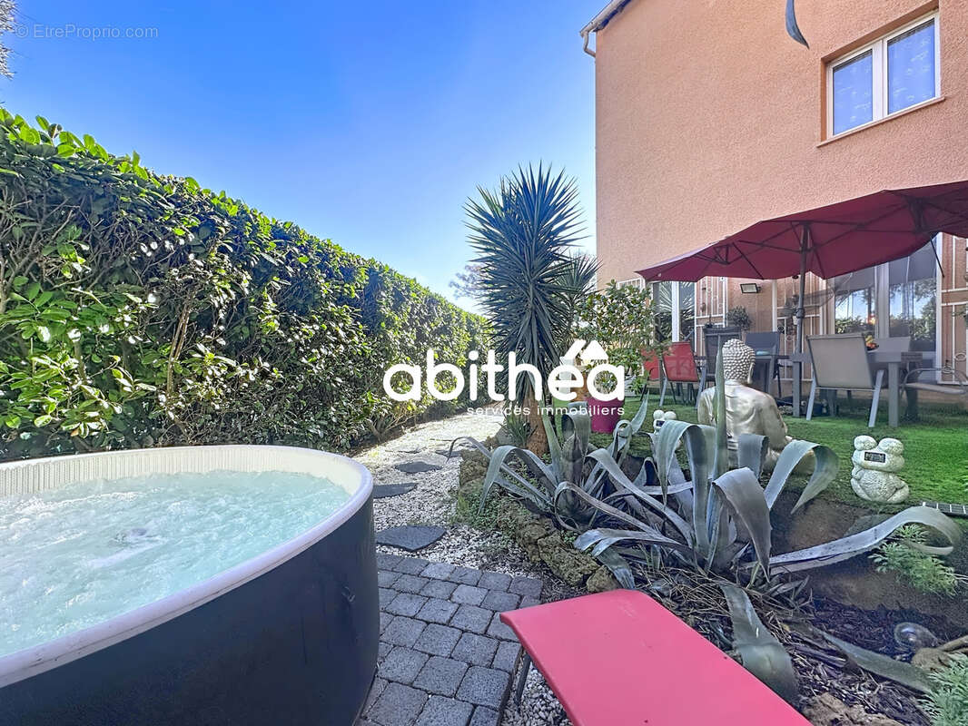 Appartement à BEZIERS