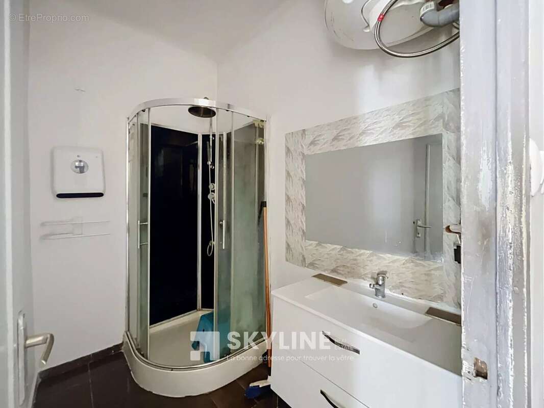 Appartement à MARSEILLE-2E