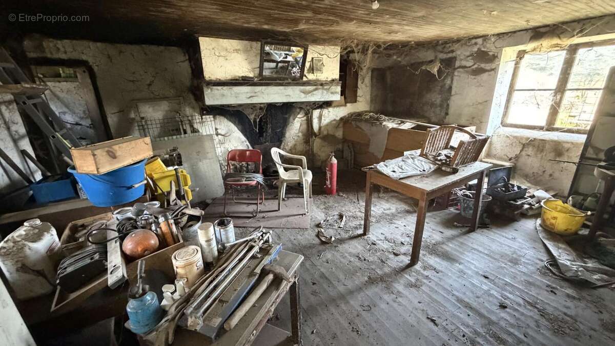 Maison à CAMPAN