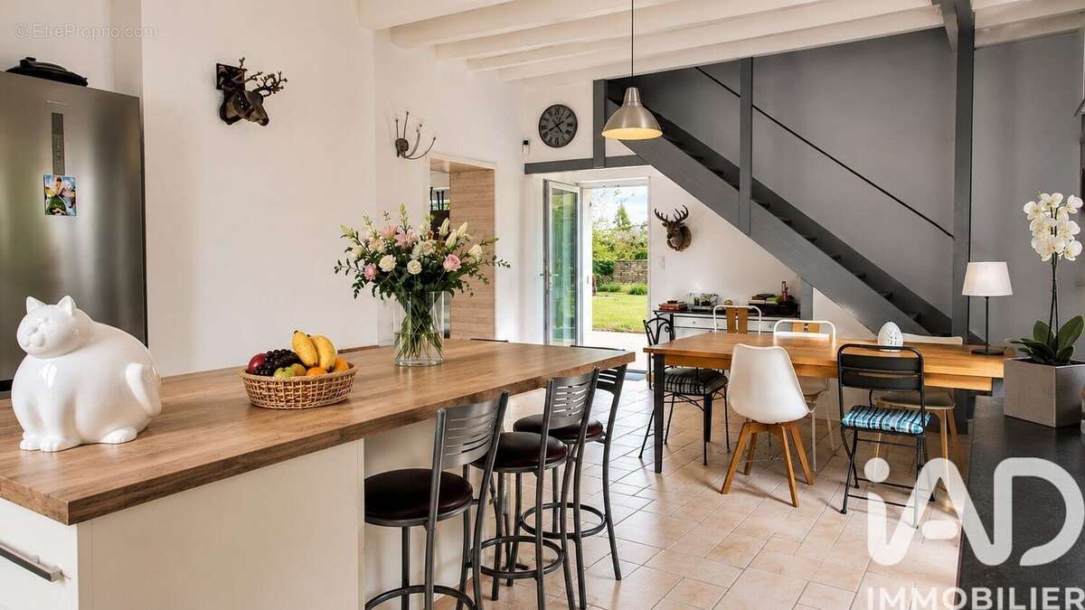 Maison 168 m² à Dracy-Le-Fort  - photo 5