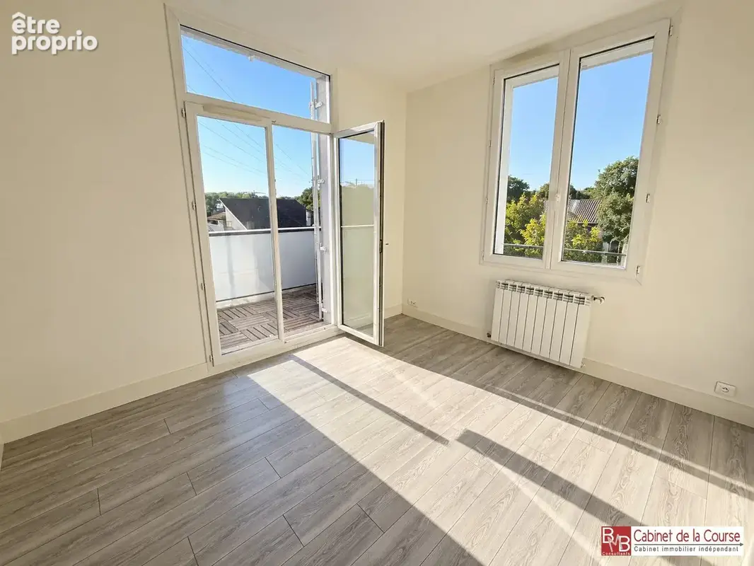 Maison 6 pièces 134 m² à vendre à Ambares-Et-Lagrave (33440) - photo 8