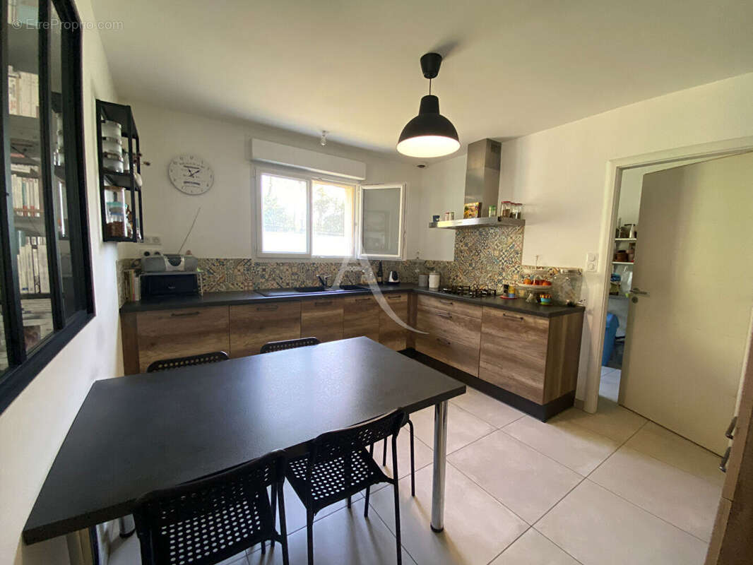 Maison à SAINT-JULIEN-DES-LANDES