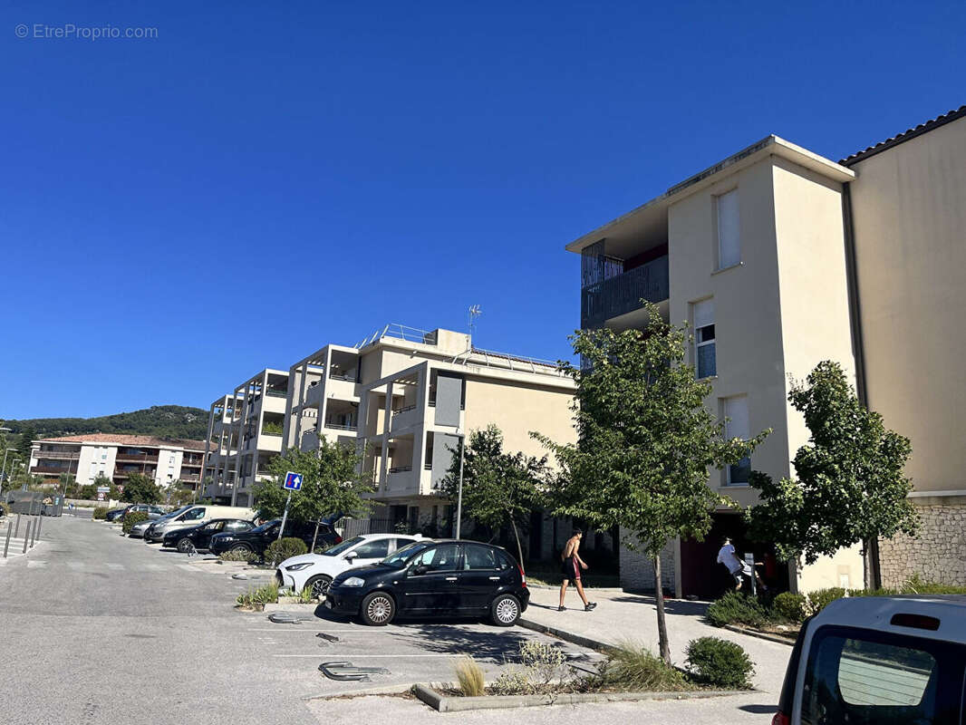 Appartement à LE CASTELLET