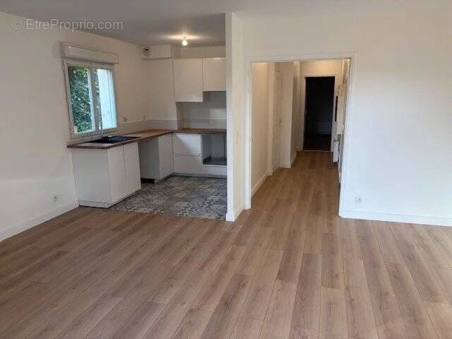 Appartement à OZOIR-LA-FERRIERE