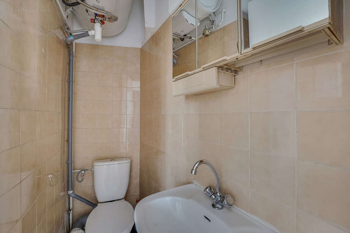 Appartement à PARIS-18E