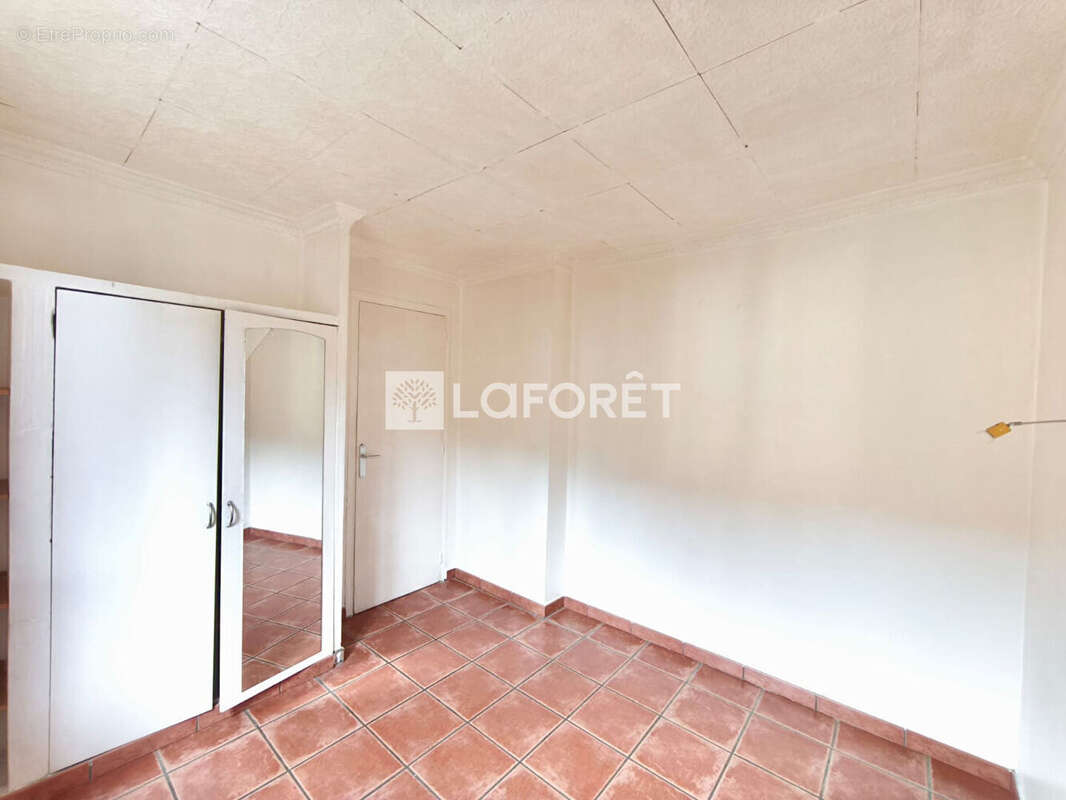 Appartement à ARLES-SUR-TECH