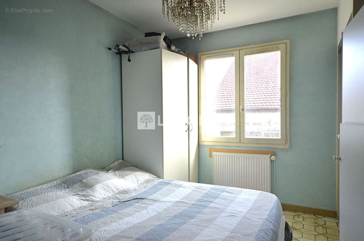 Maison à VAULX-EN-VELIN