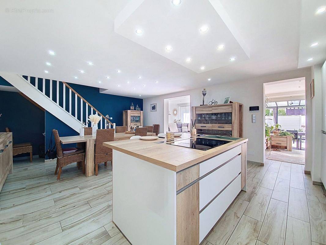 Maison à SAINTE-MARIE