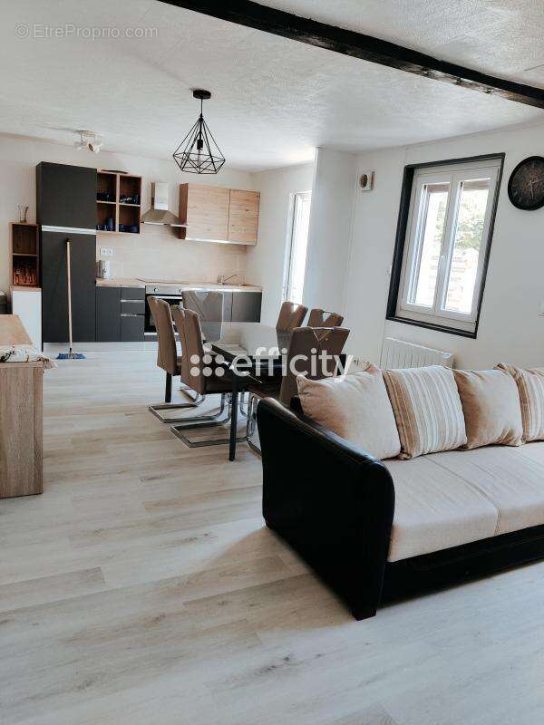 Appartement à GUEUGNON