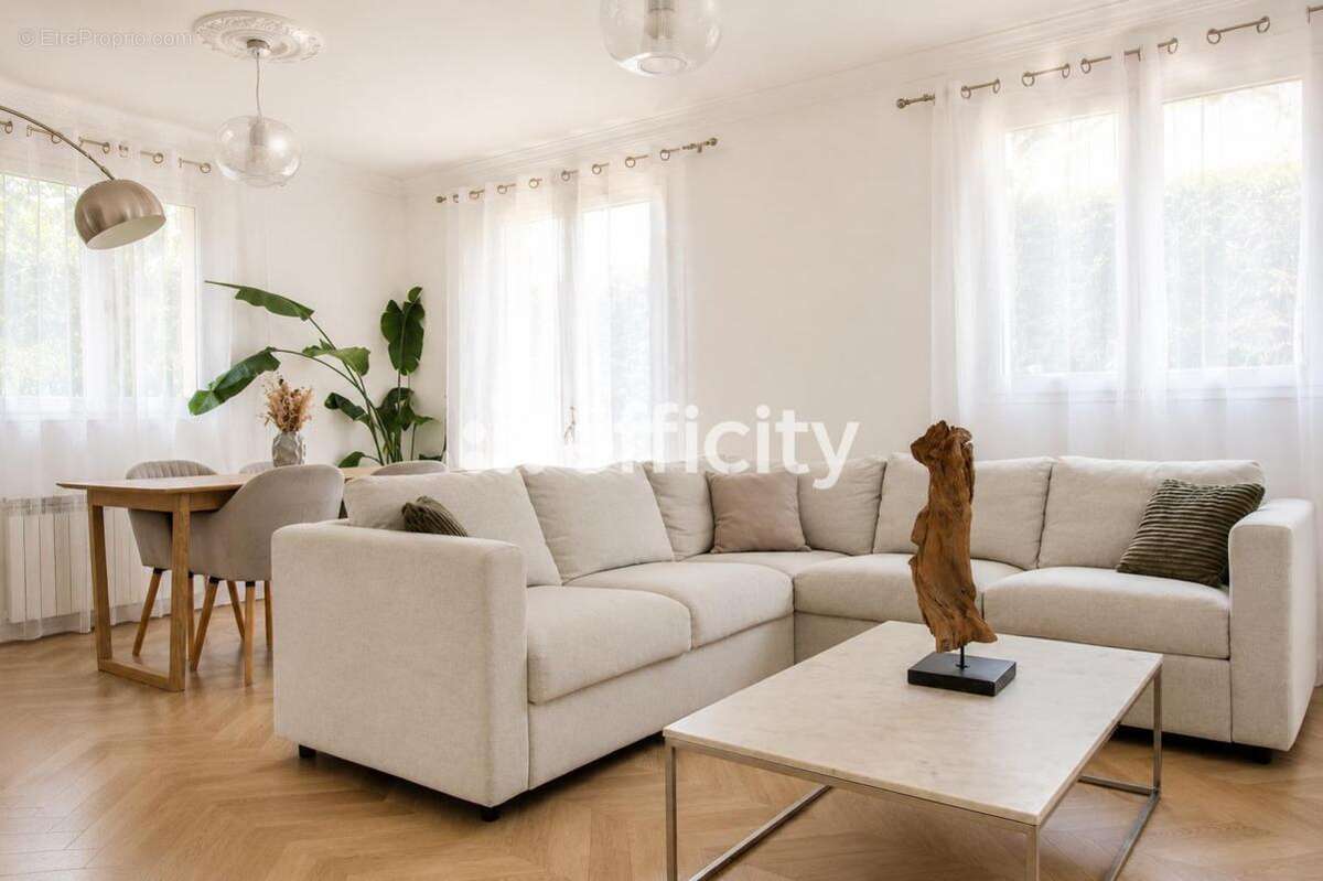 Maison 116 m² à Chelles  - photo 3