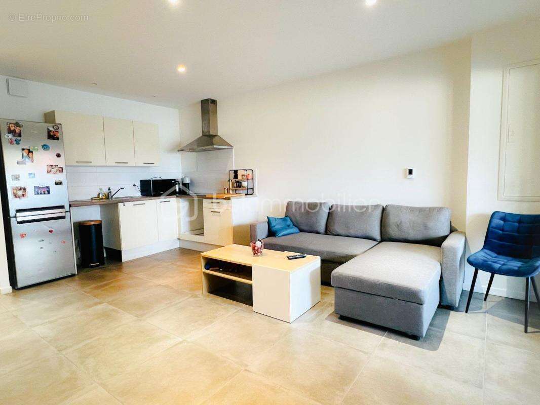 Appartement à TASSIN-LA-DEMI-LUNE