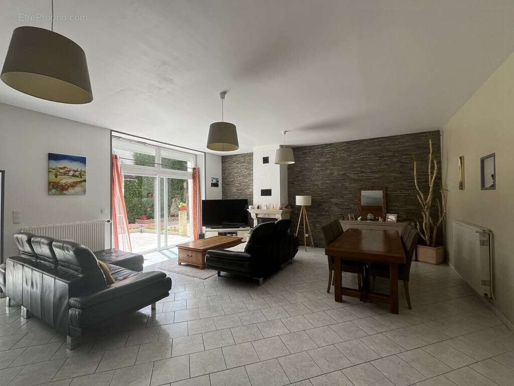 Maison 155 m² à Brienon-Sur-Armancon  - photo 6