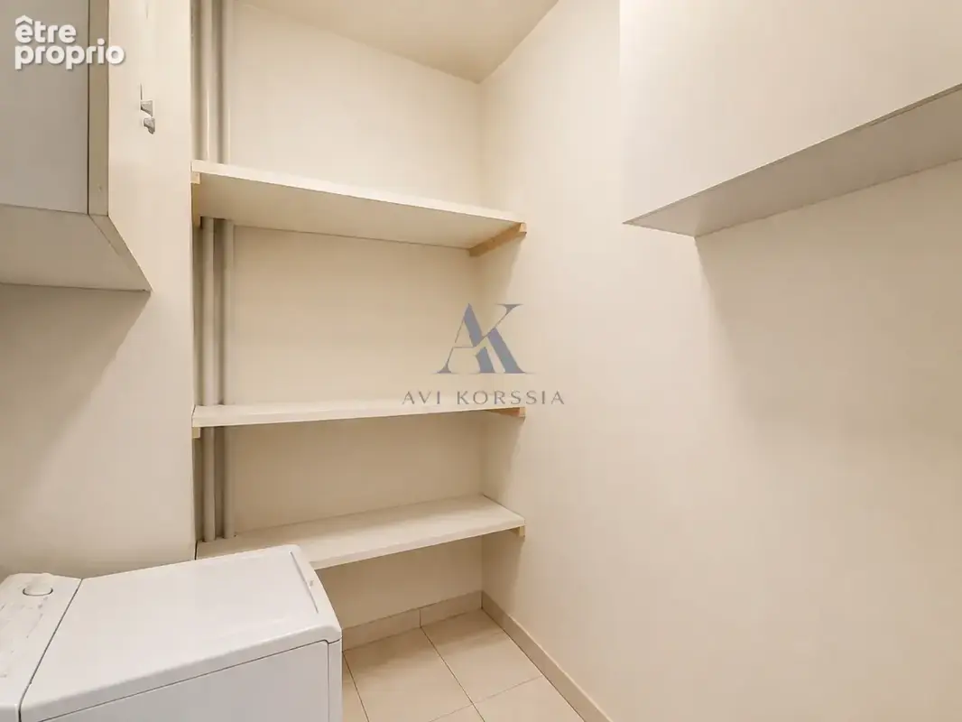 Villeurbanne   Appartement T3 71 m2 avec potentiel T4, parking et cave - photo 9